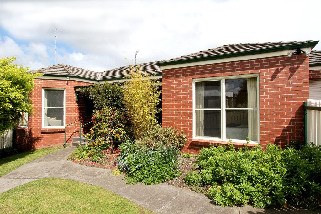 1/611 Peel Street North BALLARAT NORTH 1