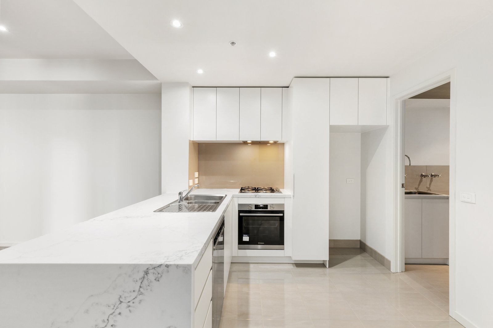 Gallery: 1611/33 City Road