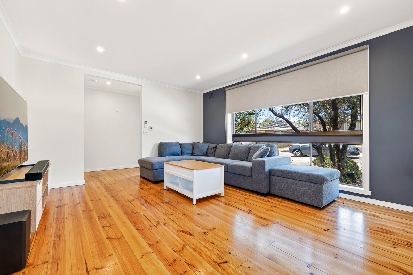 Gallery: 16/114-118 Ferntree Gully Road