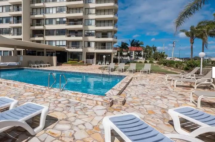 16/114 The Esplanade BURLEIGH HEADS 12