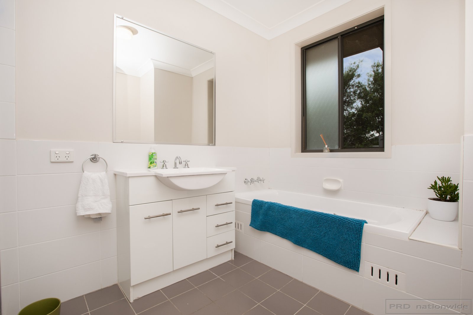 16/12 Denton Park Drive RUTHERFORD 7