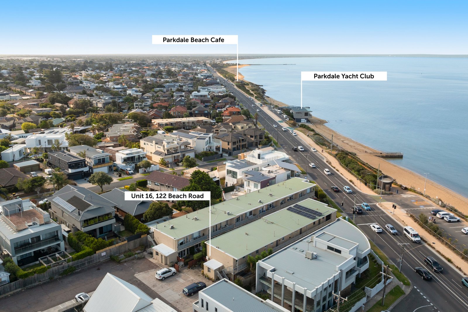 Gallery: 16/122 Beach Road