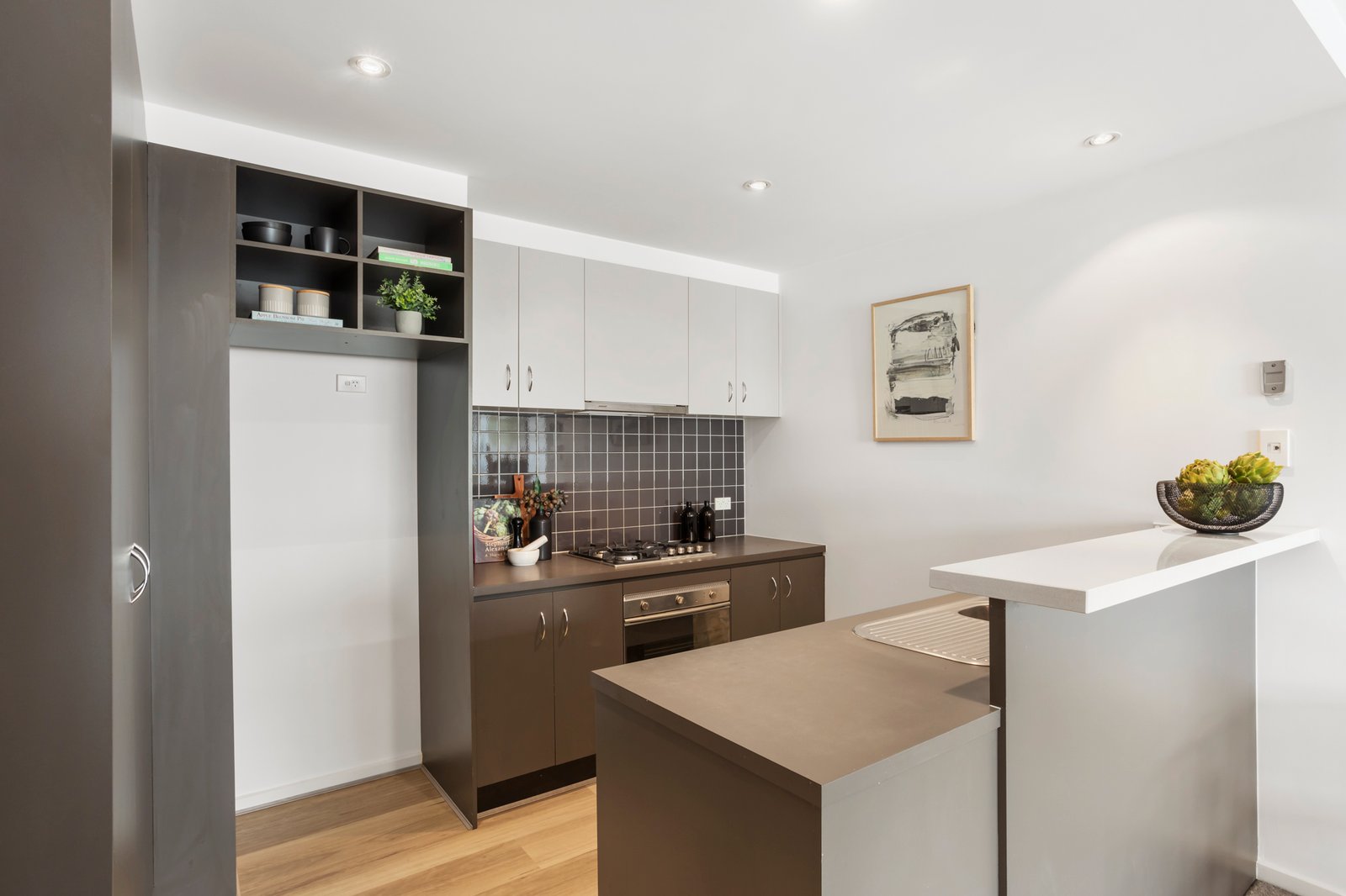 Real Estate and Property in 16/125 Ormond Road, Elwood, VIC