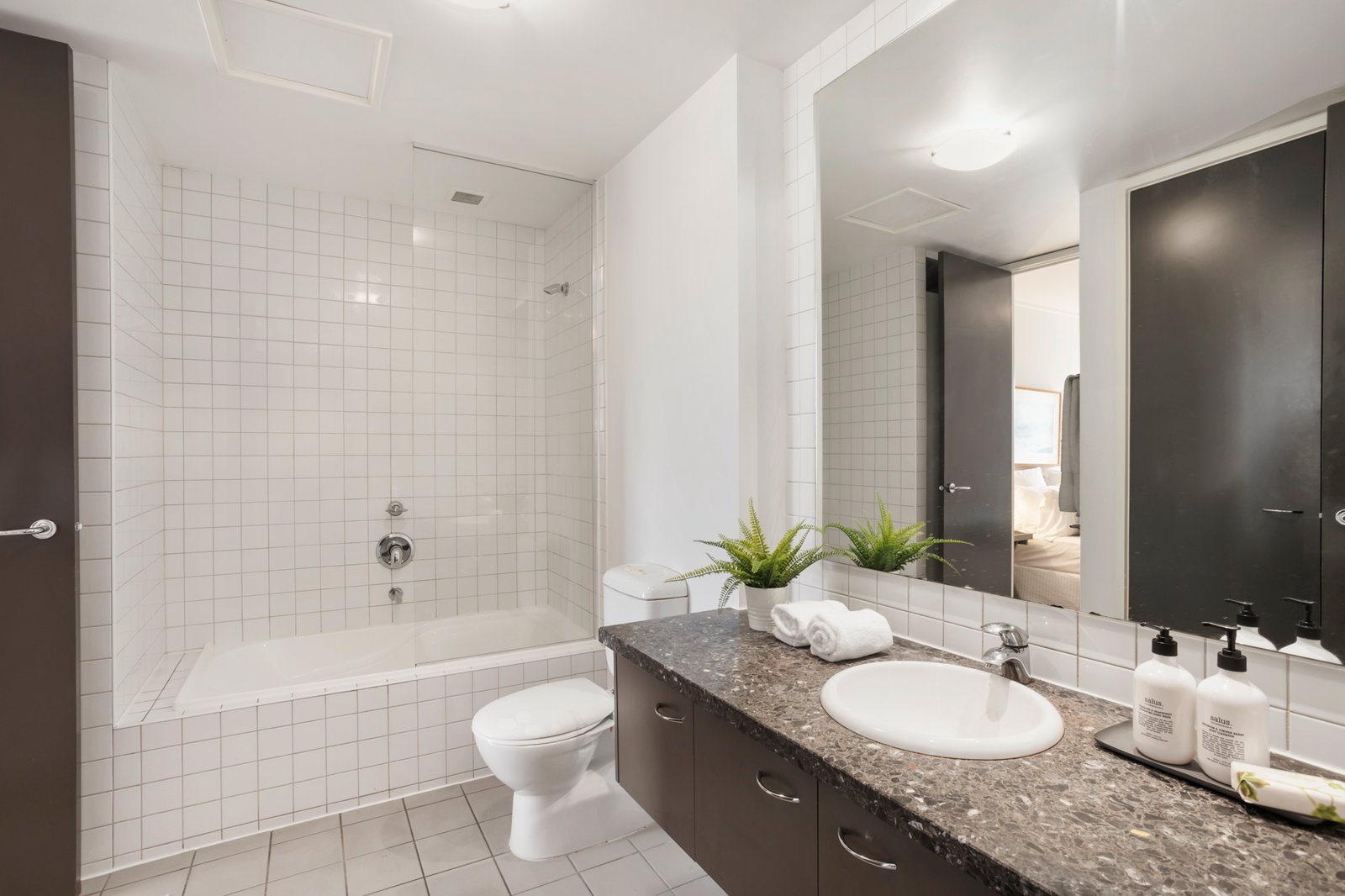 Real Estate and Property in 16/125 Ormond Road, Elwood, VIC