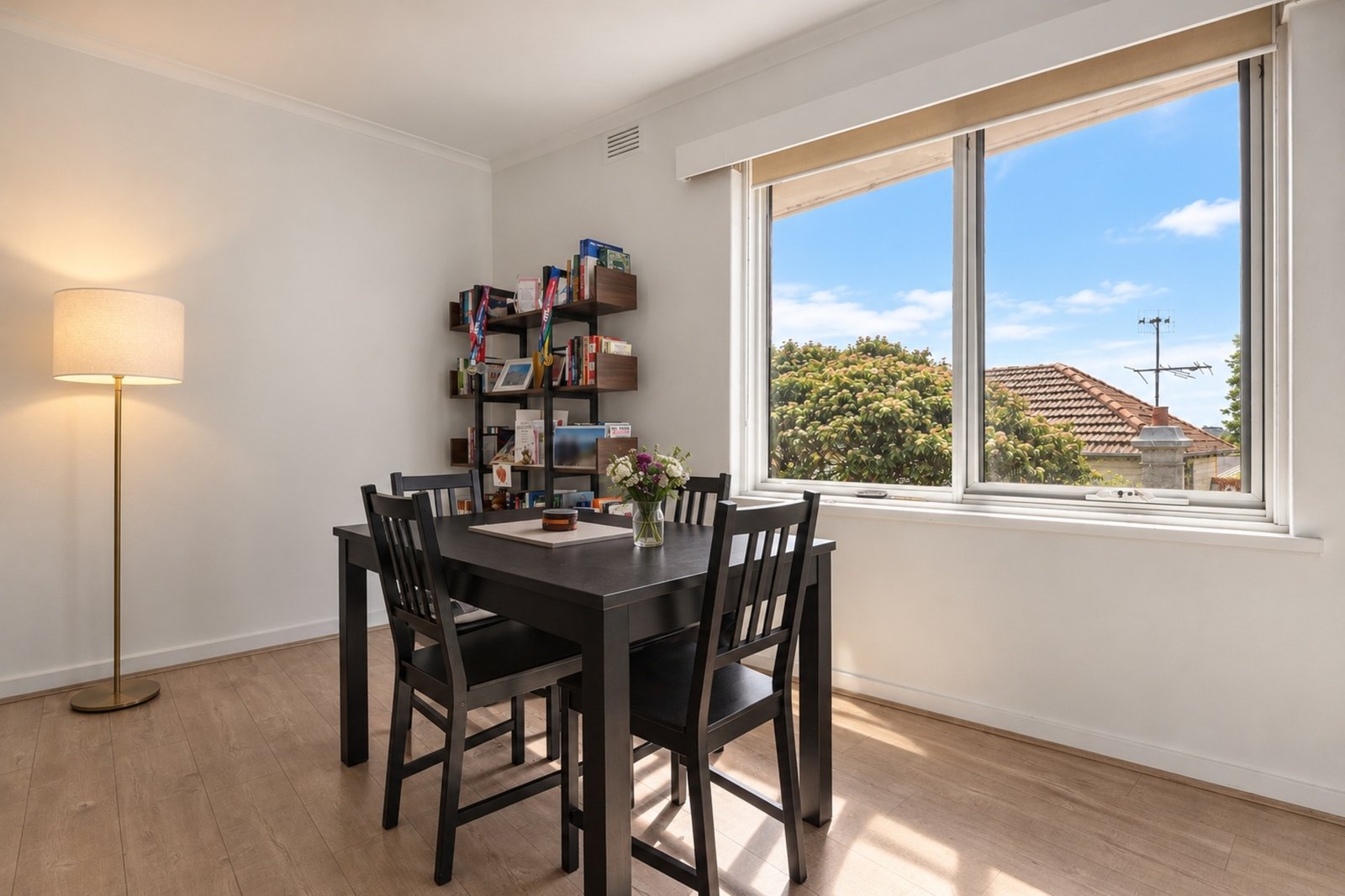 Gallery: 16/12A Abeckett Street