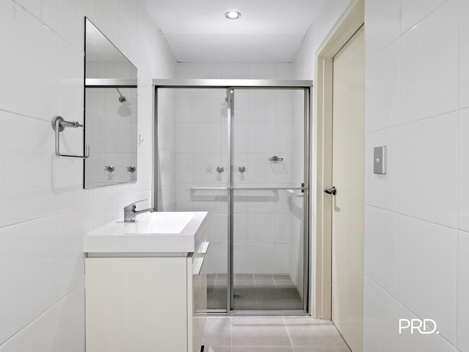 16/13-19 Robert Street PENRITH 9