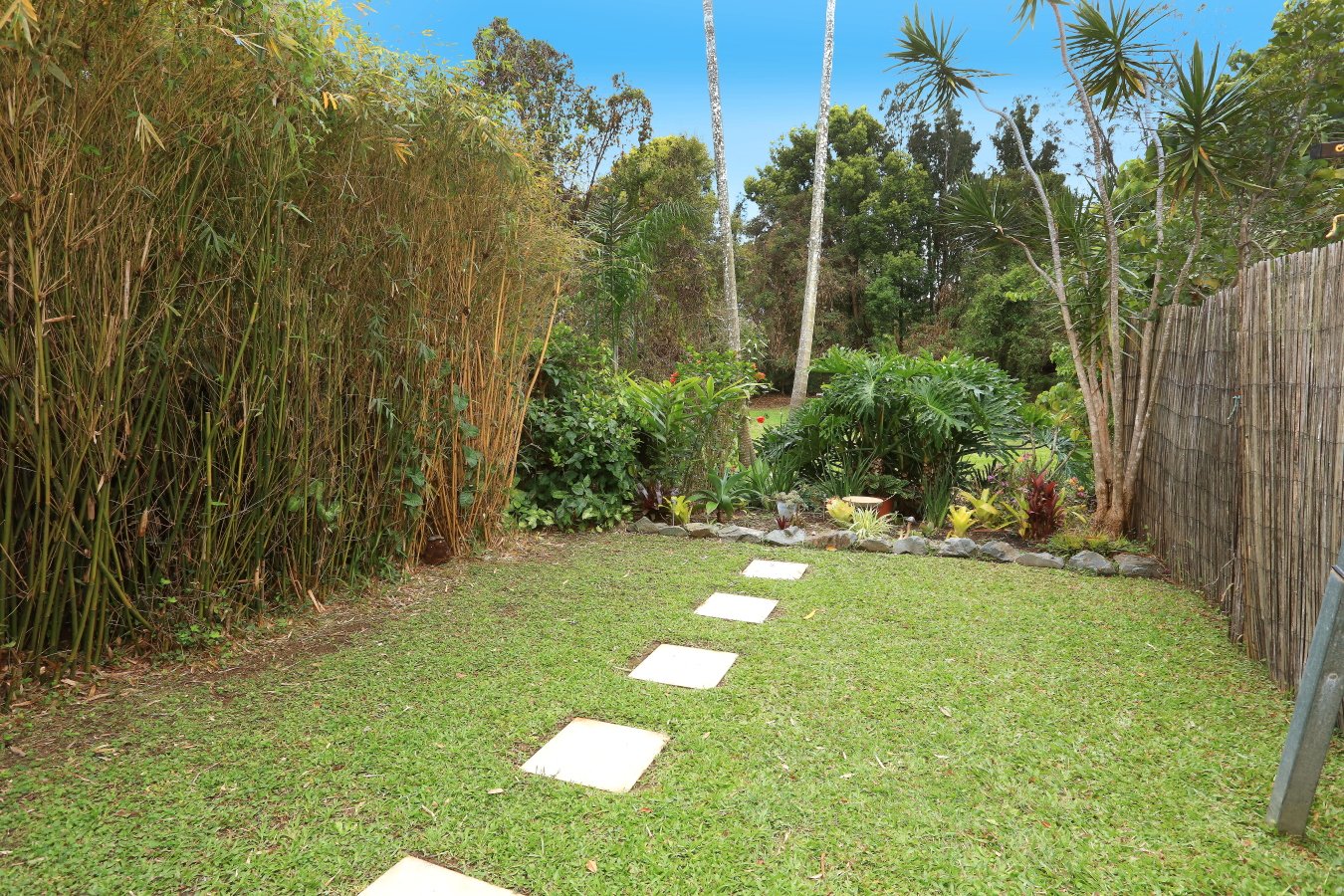 16/130 Plateau Crescent CARRARA 17