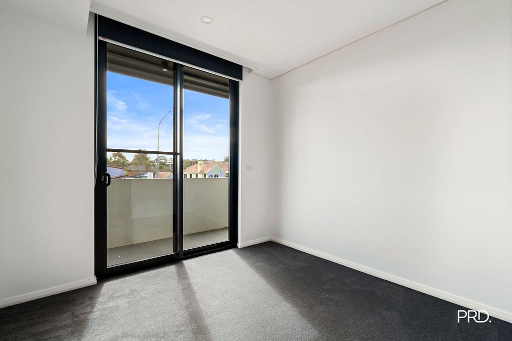 16/144-148 High Street PENRITH 7