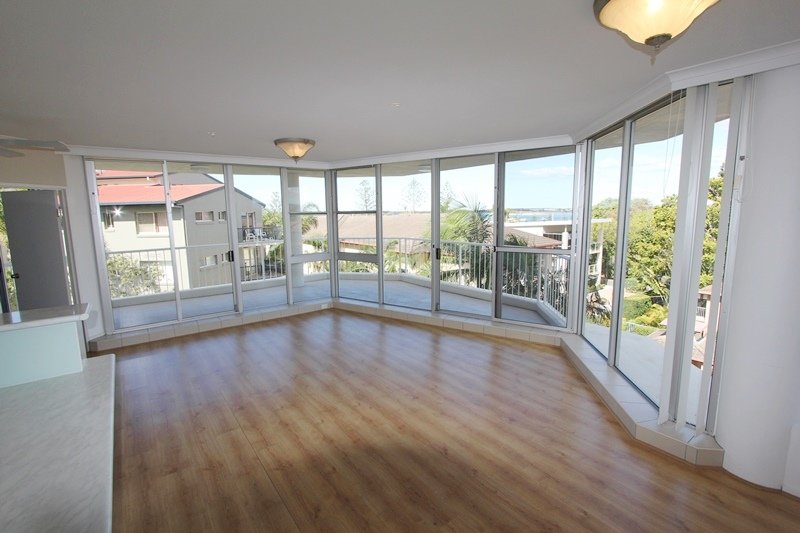 16/15 Brighton Street BIGGERA WATERS 2