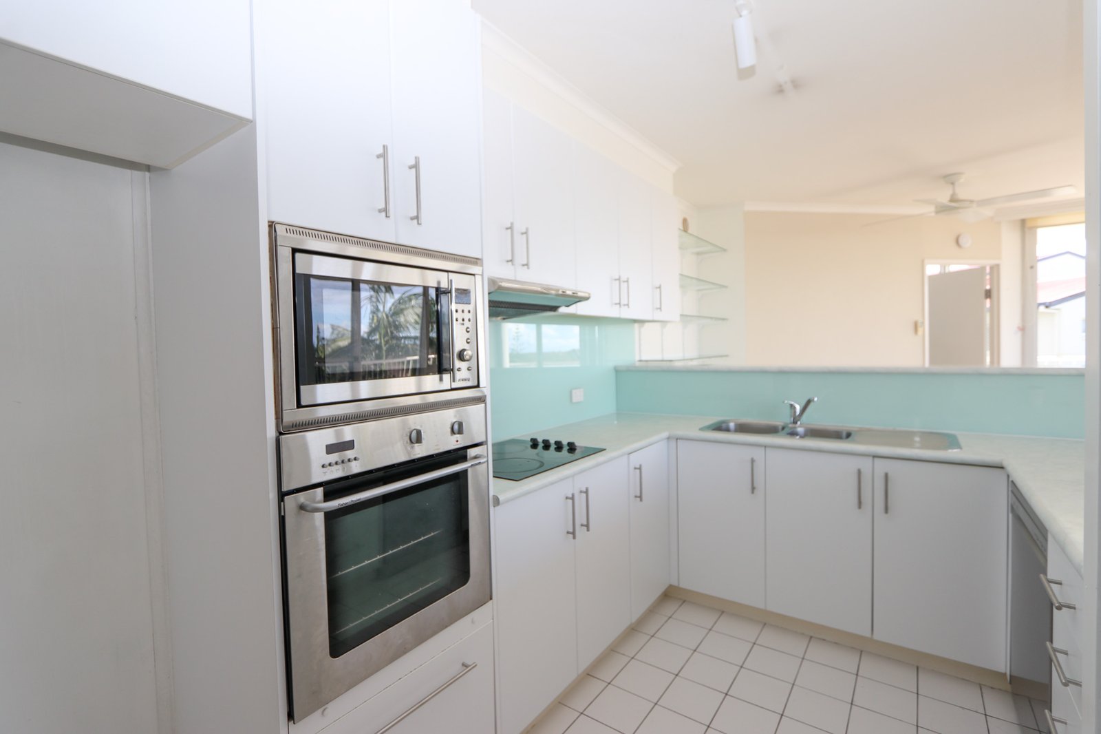 16/15 Brighton Street BIGGERA WATERS 7