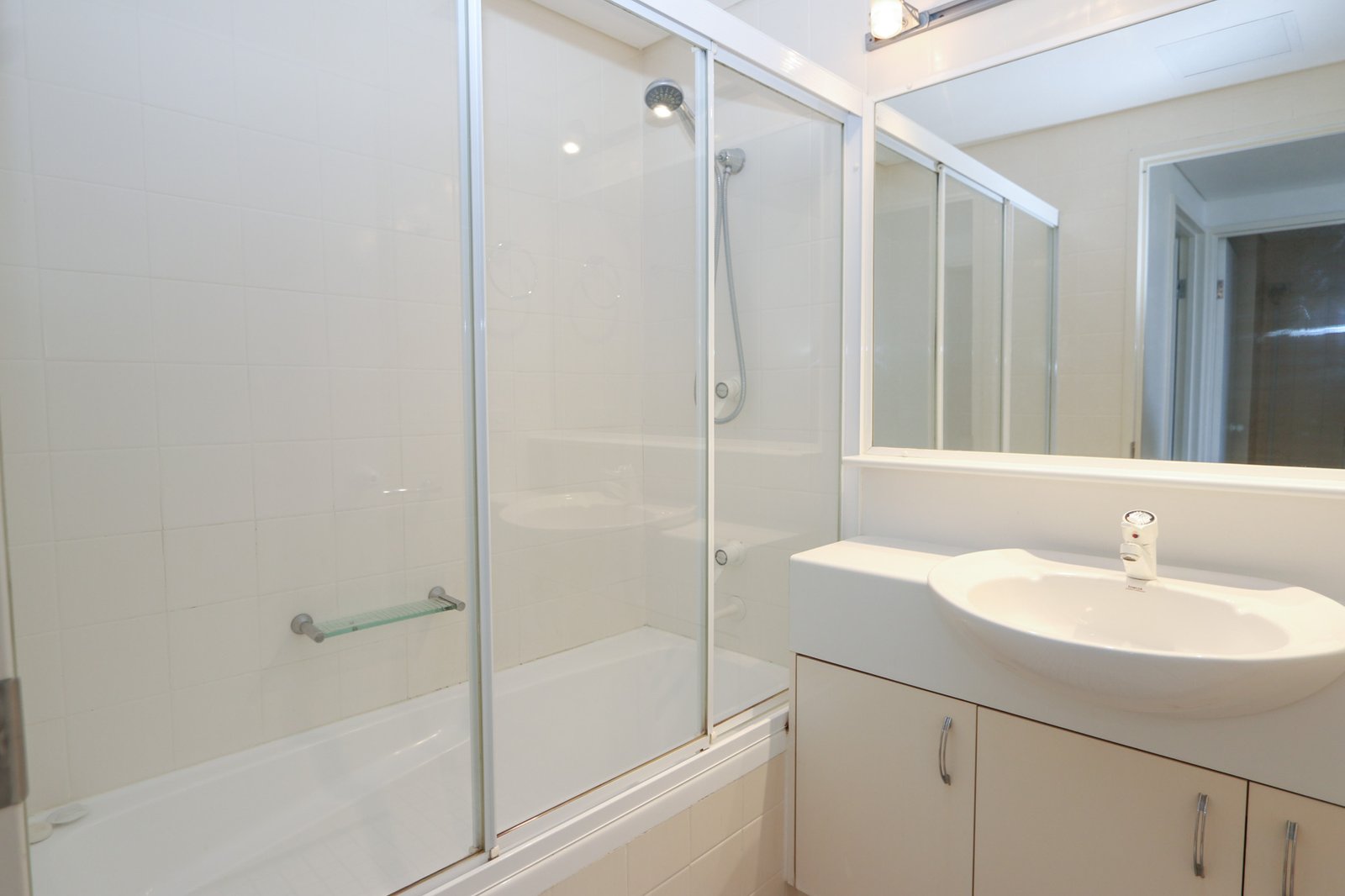 16/15 Brighton Street BIGGERA WATERS 12