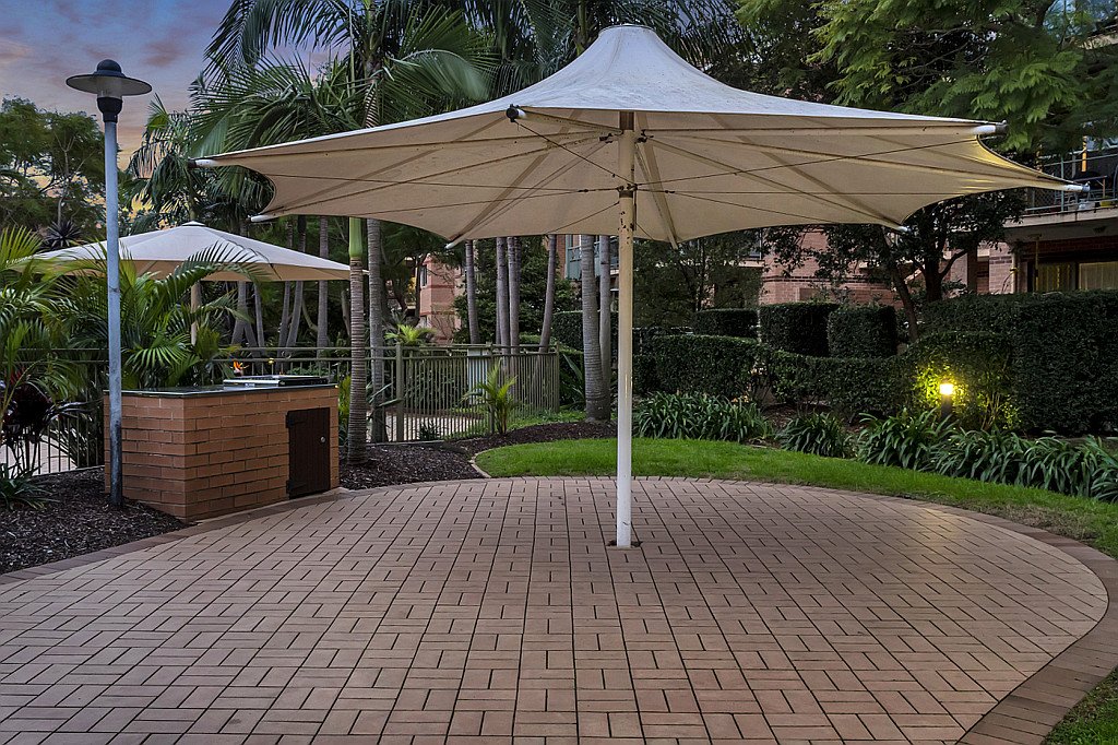 16/16 Morgan Street BOTANY 9