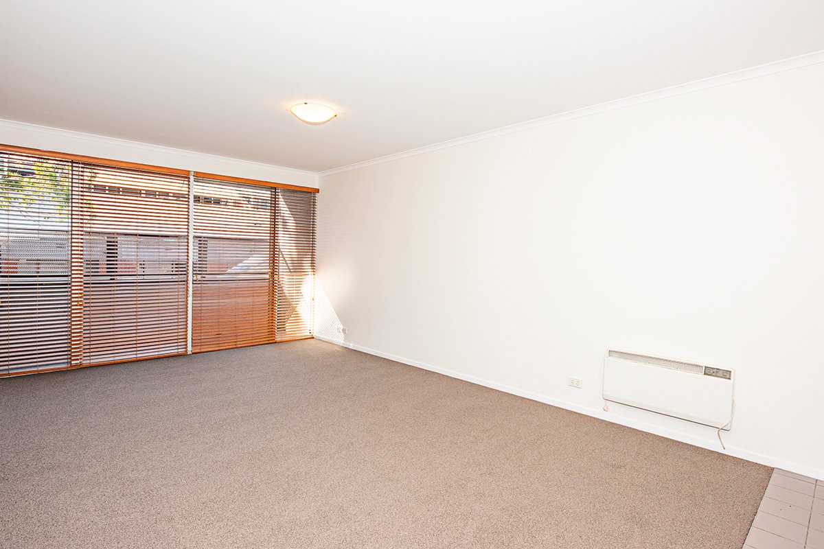 Gallery: 16/176 Smith Street