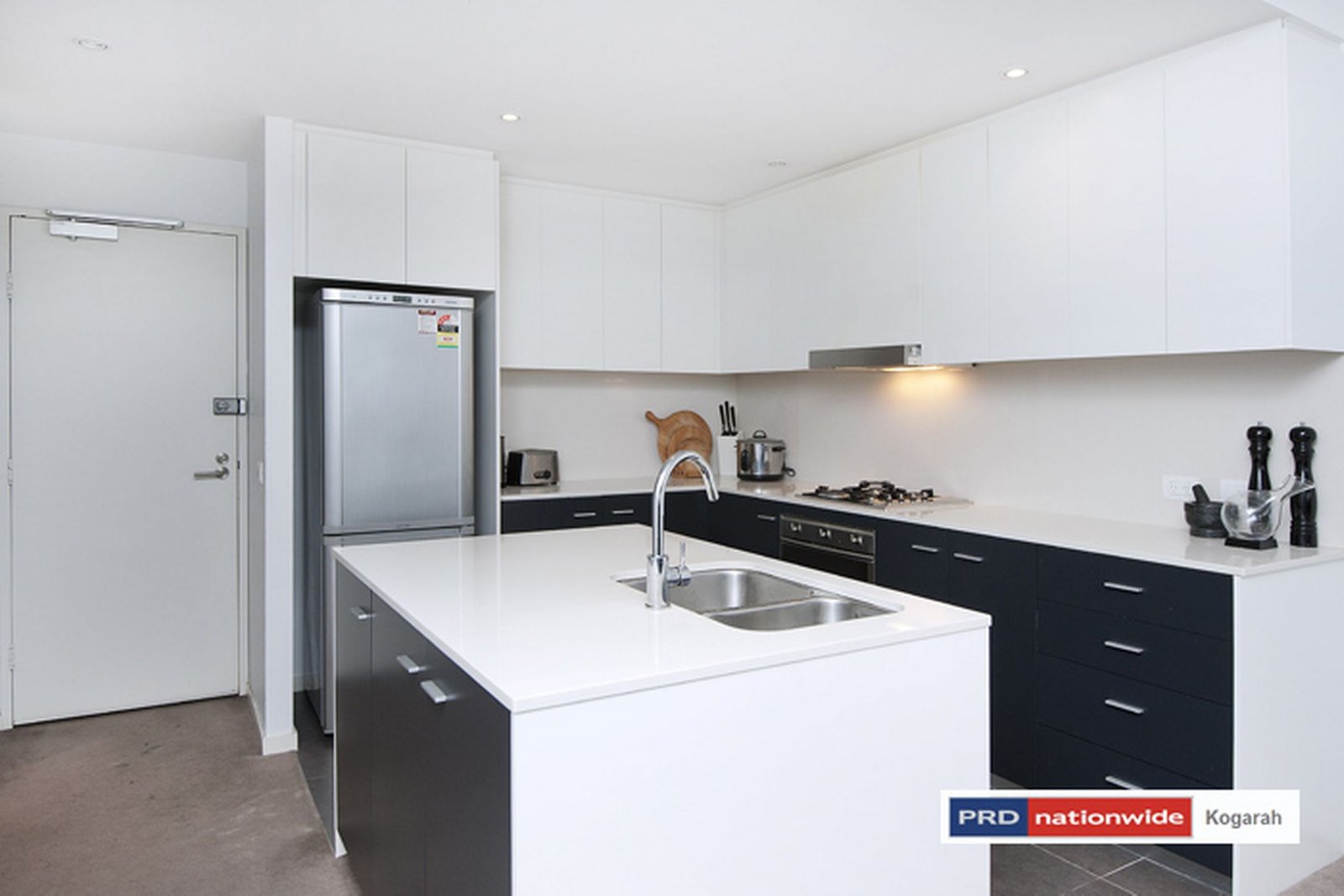 16/18-20 Market Street ROCKDALE 3