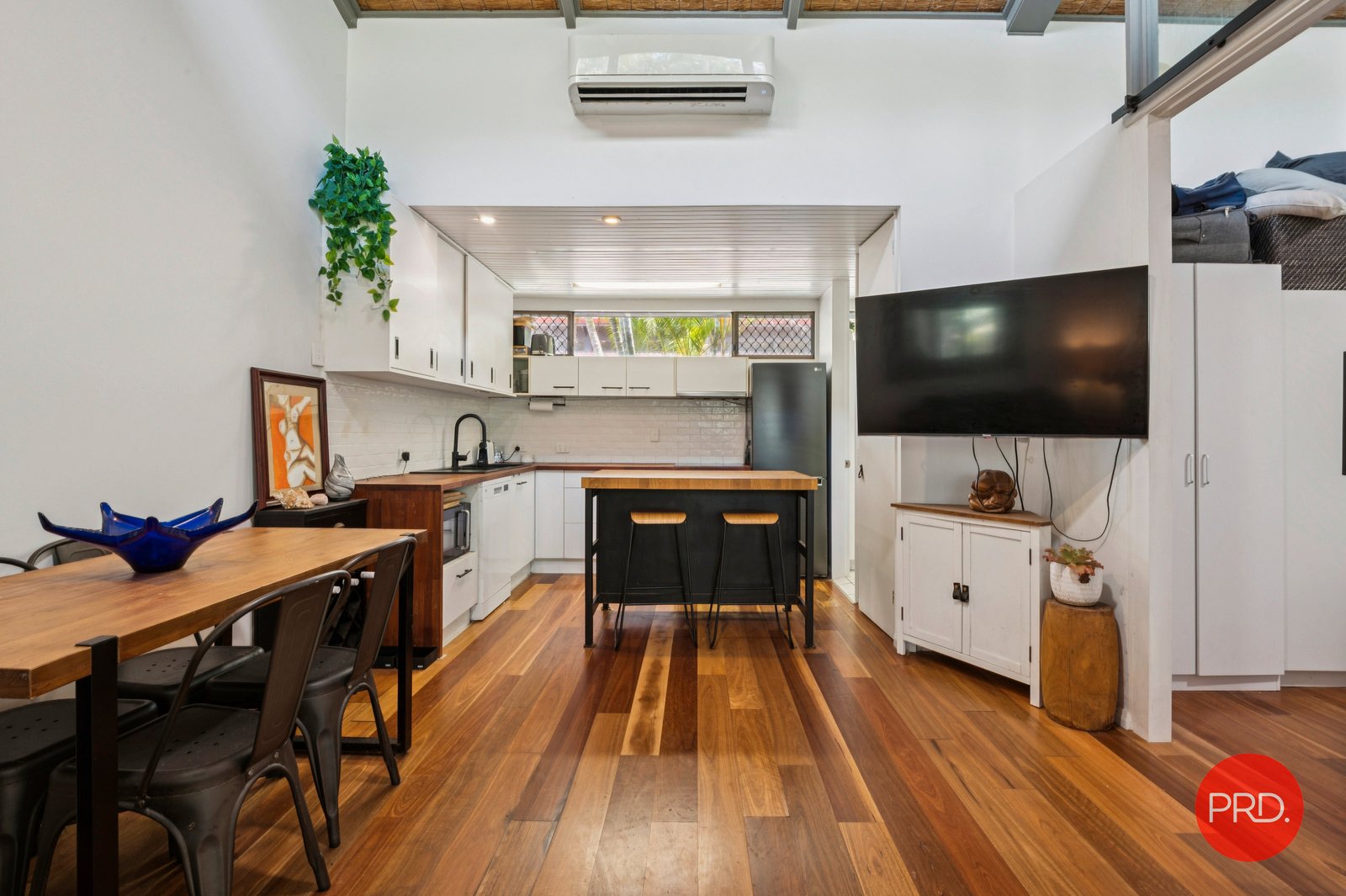 161/8 Solitary Islands Way SAPPHIRE BEACH 11