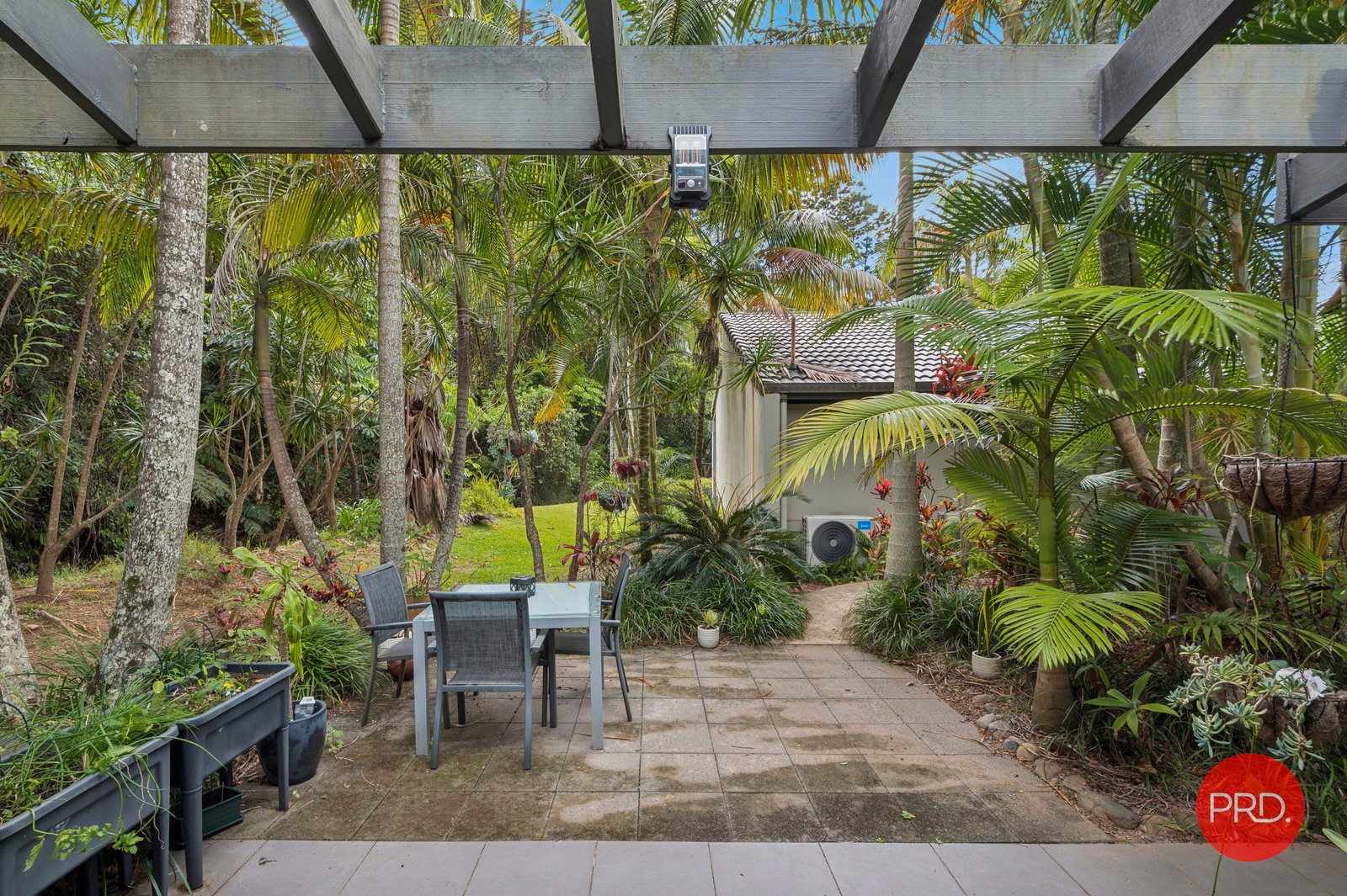 161/8 Solitary Islands Way SAPPHIRE BEACH 24