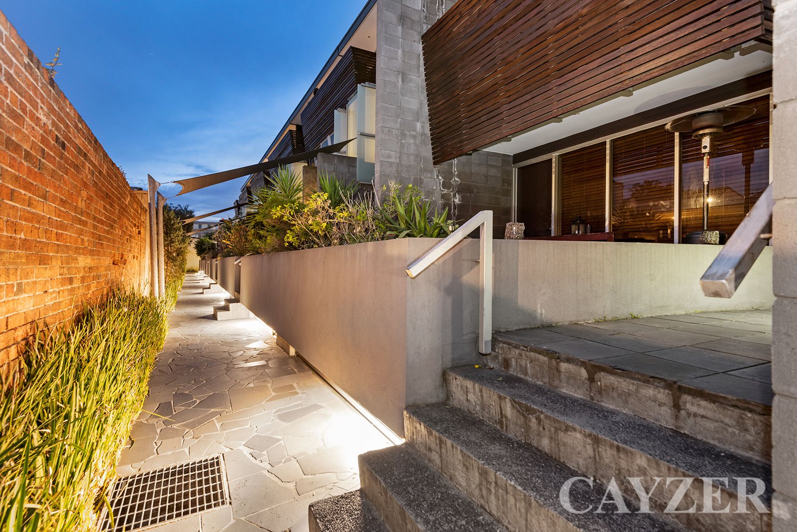 Gallery: 16/181 Bay Street