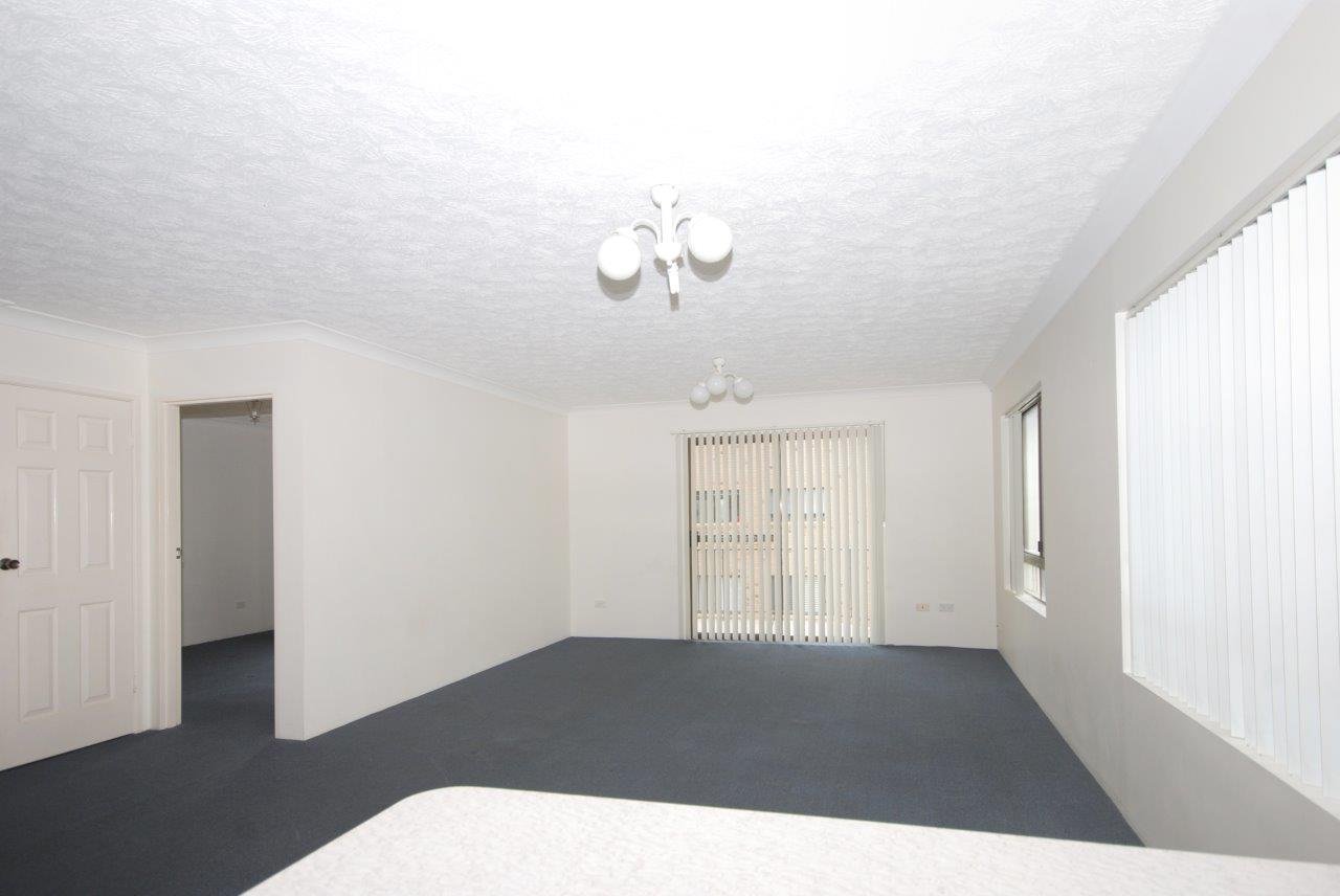 16/184 Kennedy Drive TWEED HEADS 2