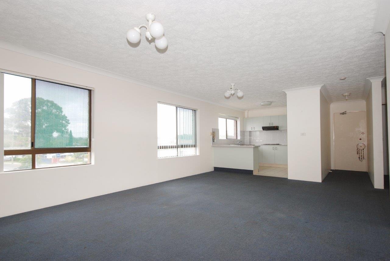16/184 Kennedy Drive TWEED HEADS 4