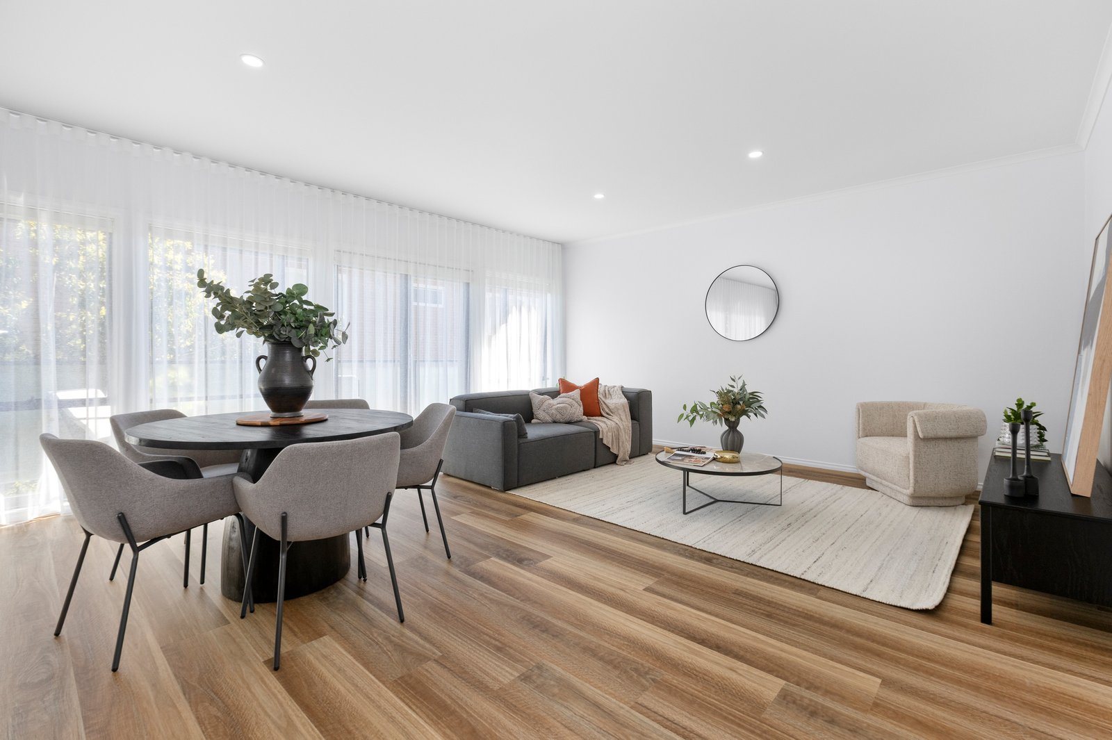 Gallery: 16/194 Alma Road