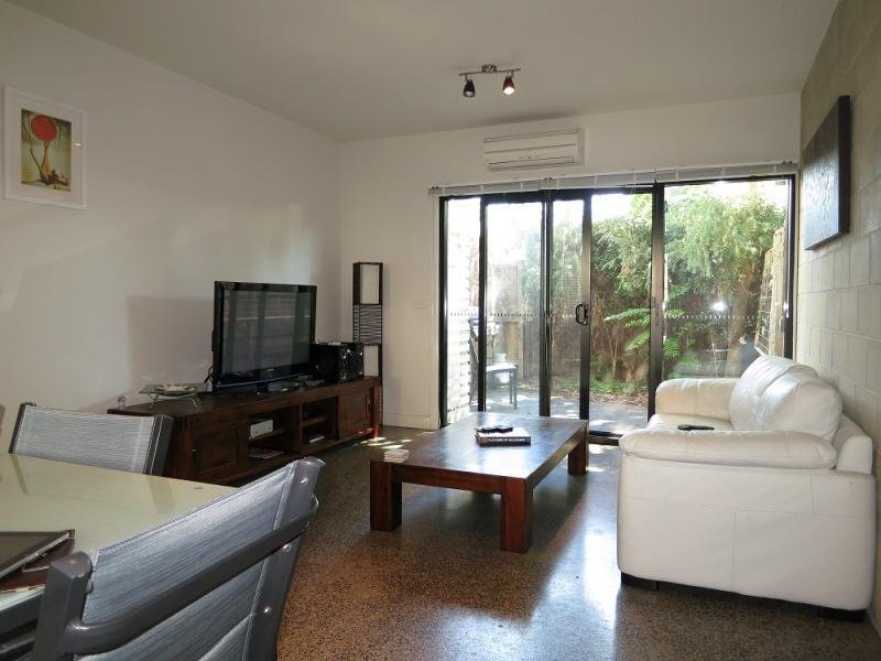 Gallery: 161A Bay Street