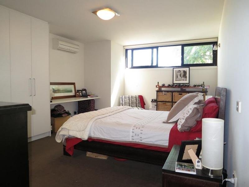 Gallery: 161A Bay Street