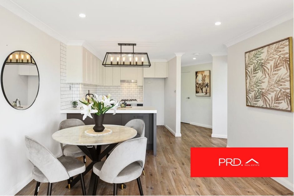16/2-6 Martin Place MORTDALE 5
