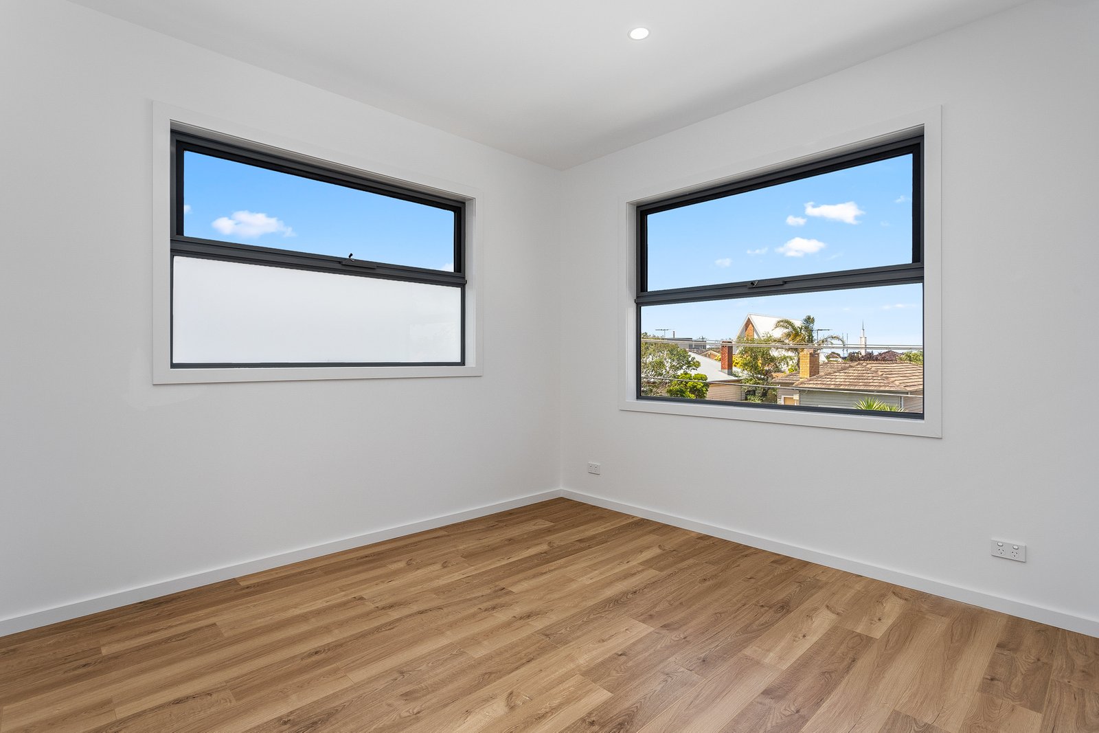 Gallery: 162 Anderson Street