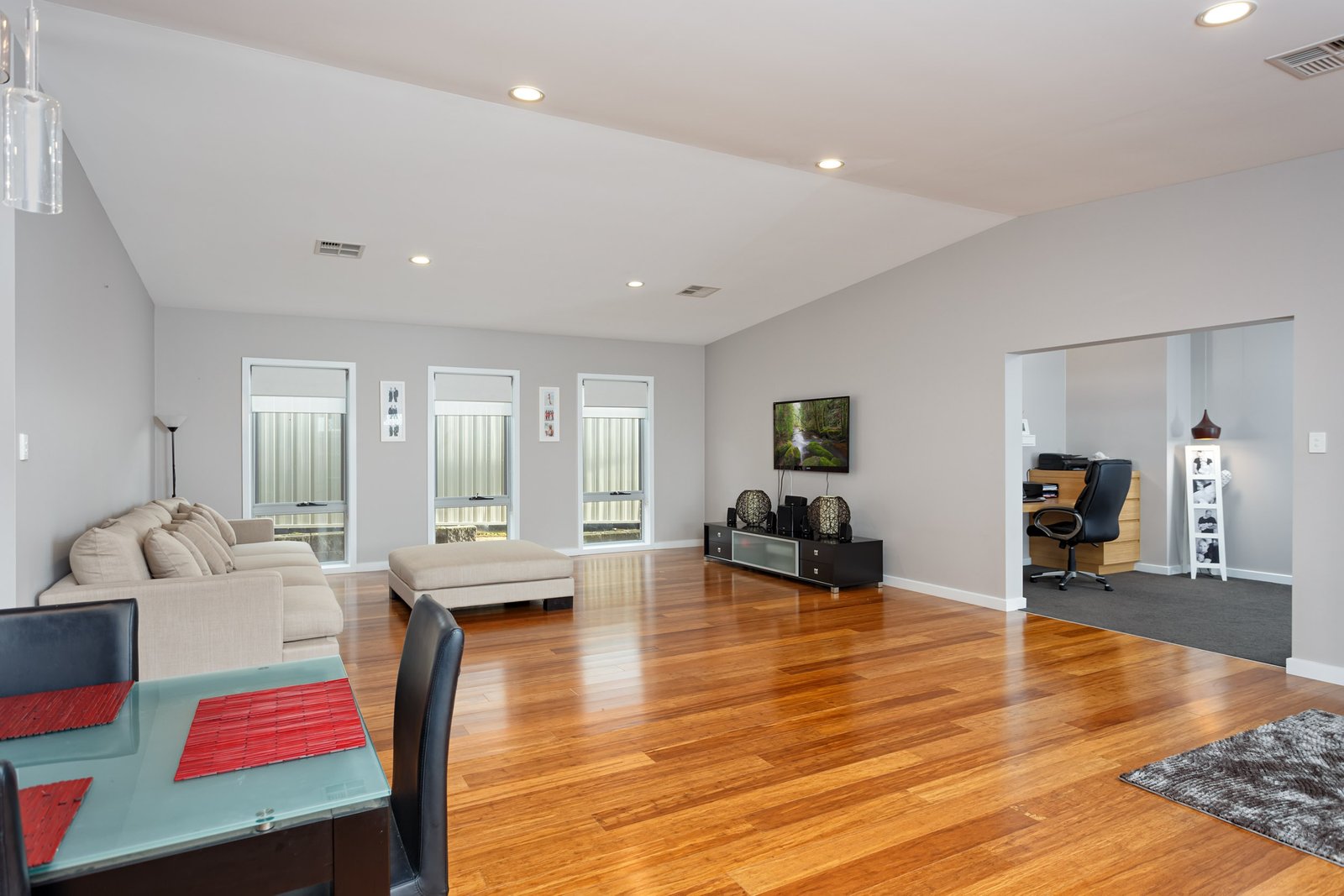 162 Brooklyn Drive BOURKELANDS 3