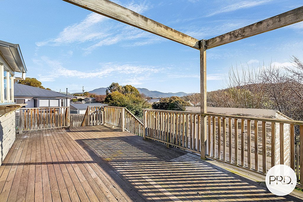 162 Cambridge Road WARRANE 8