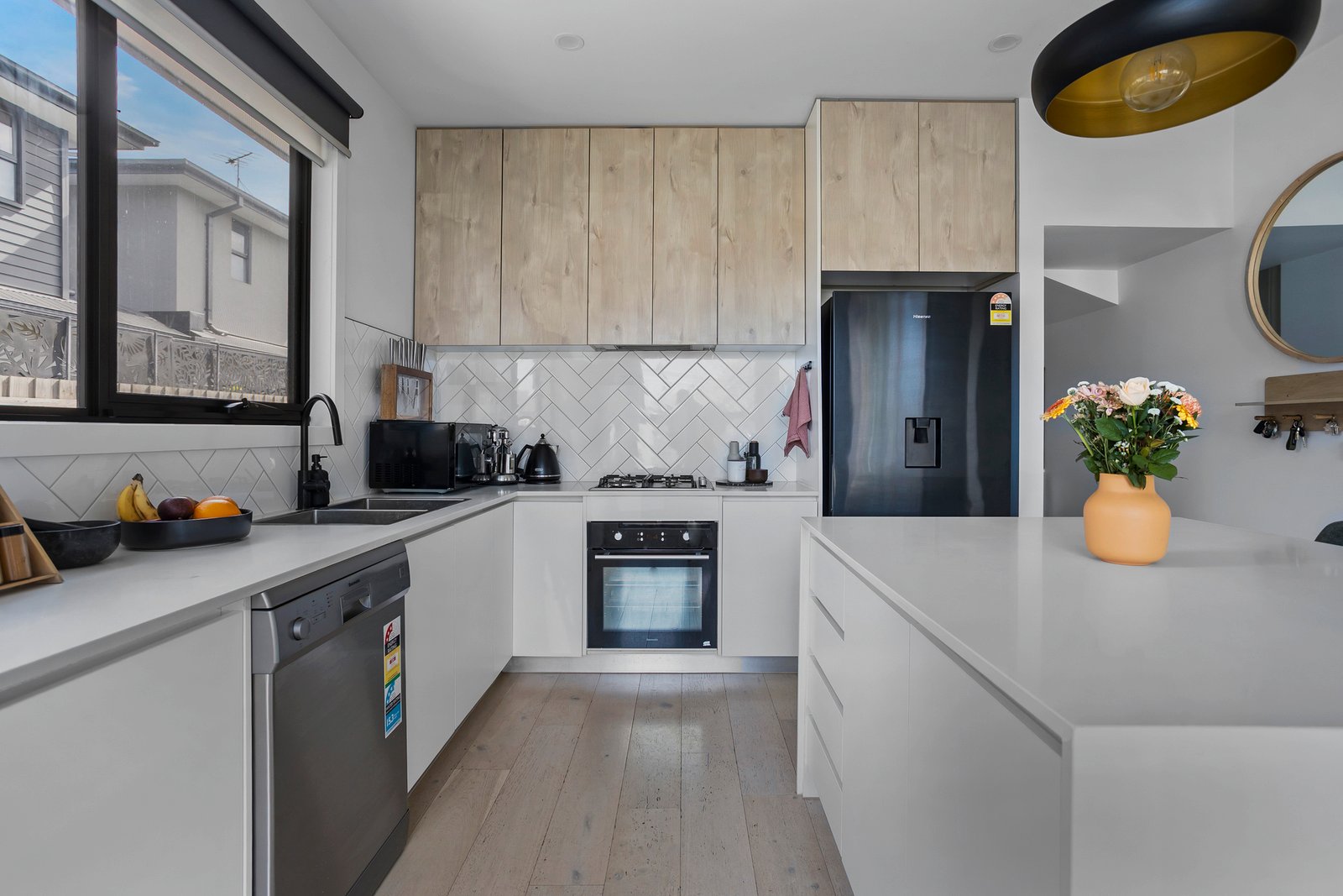 Gallery: 1/62 Corrigan Avenue