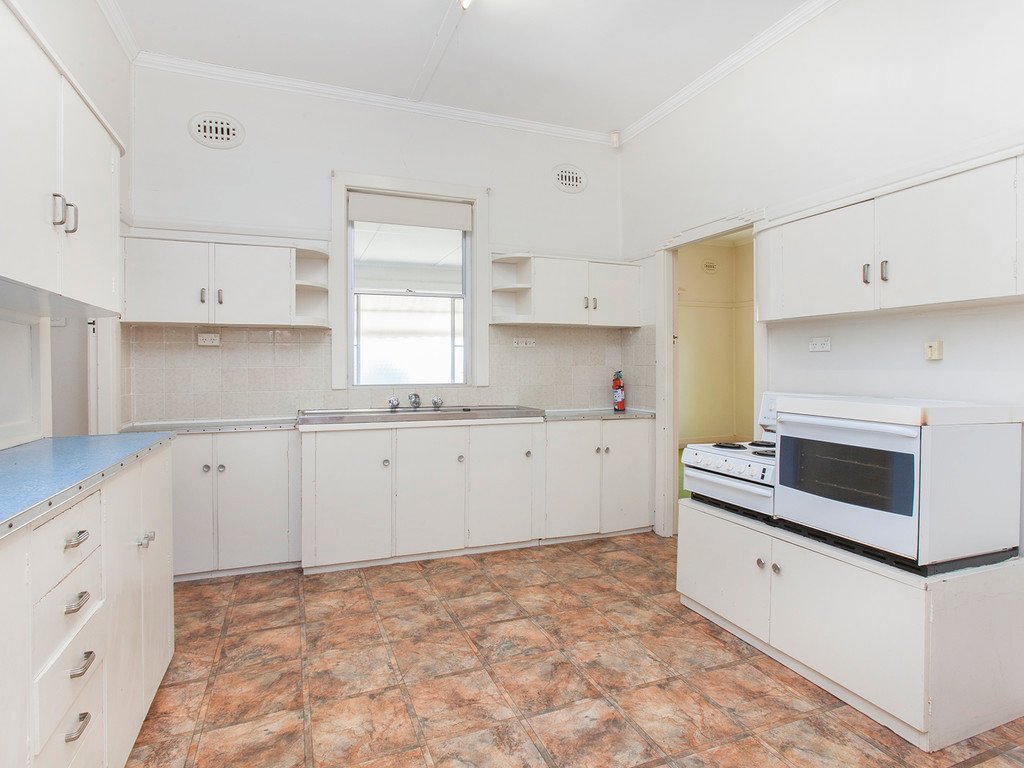 162 Lawes Street EAST MAITLAND 3