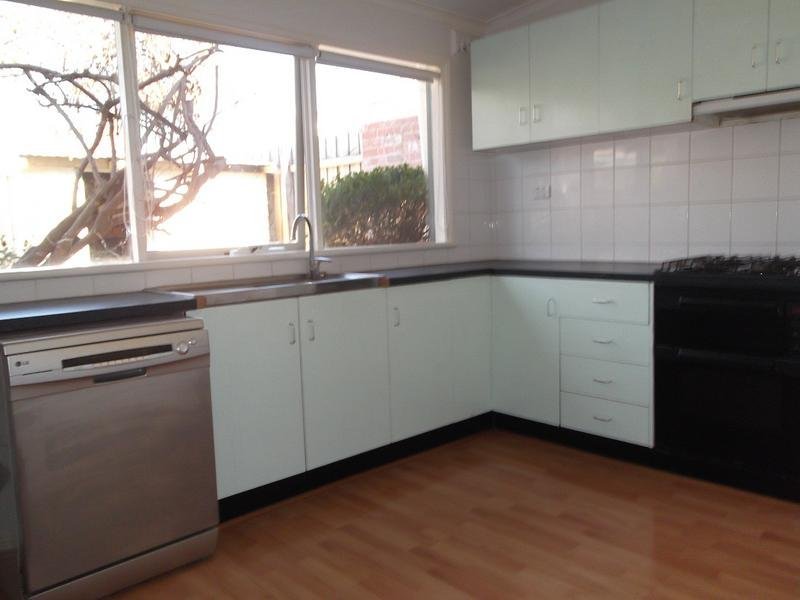 Gallery: 162 Neville Street
