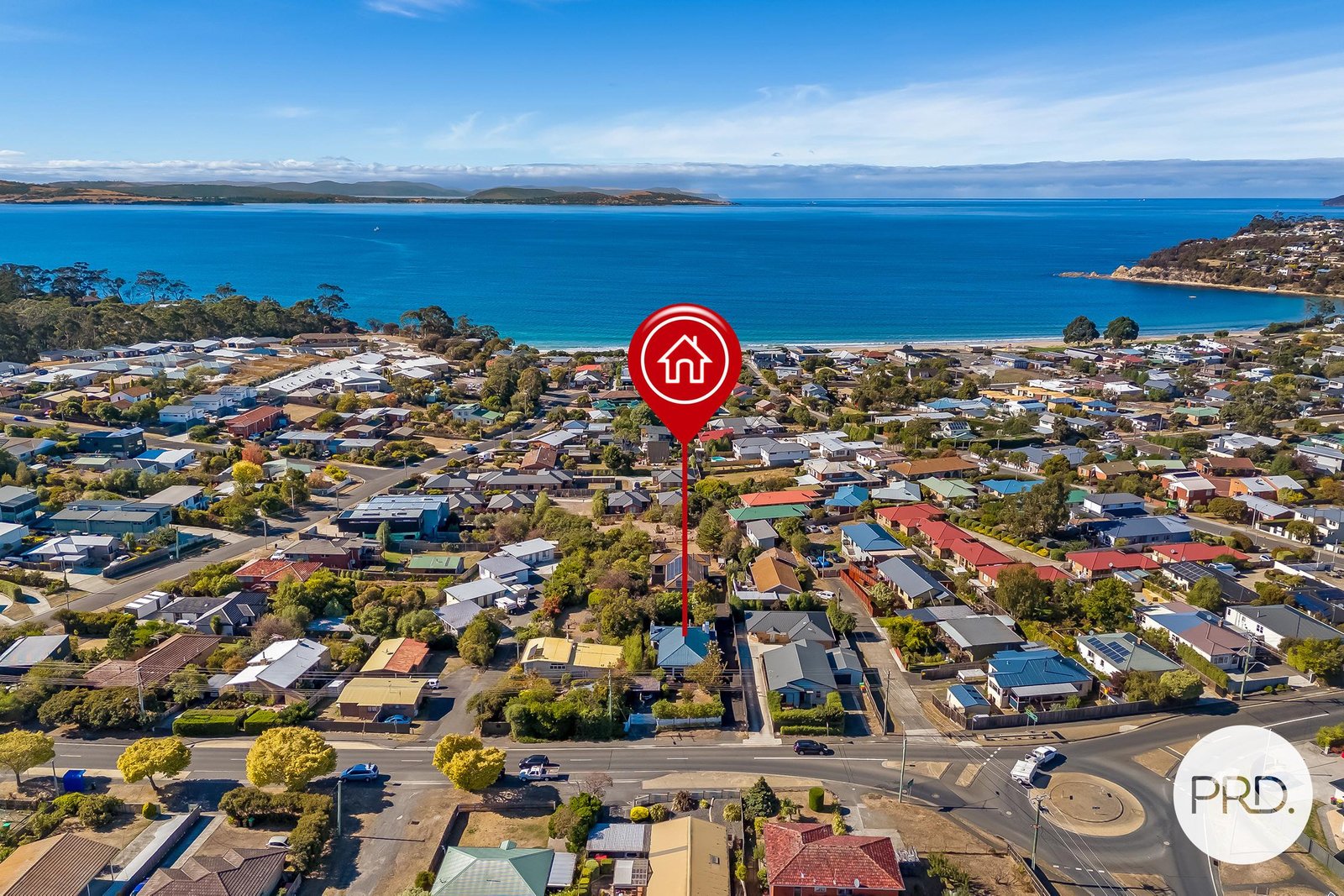 162 Roslyn Avenue BLACKMANS BAY 3