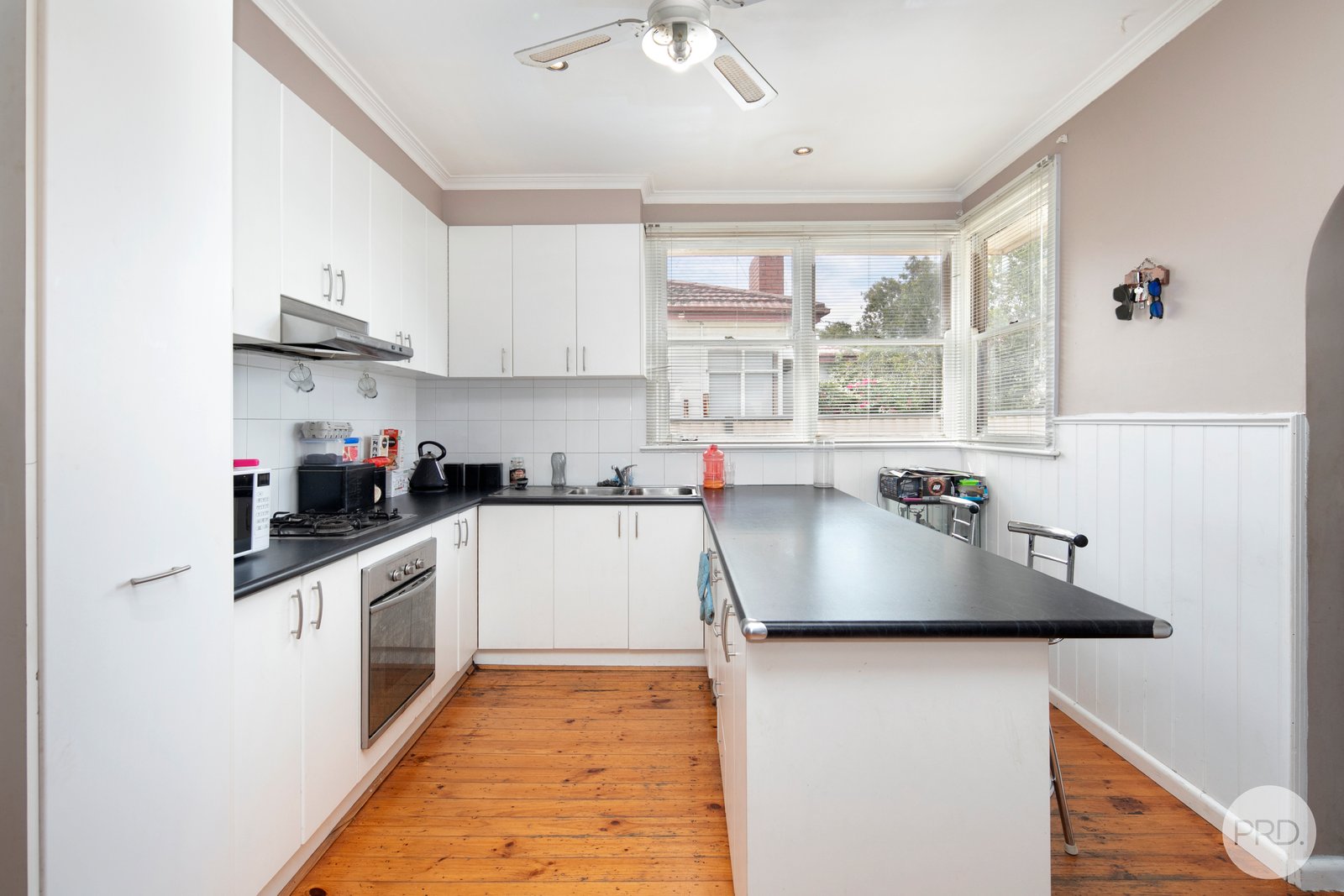162 Spencer Street SEBASTOPOL 6