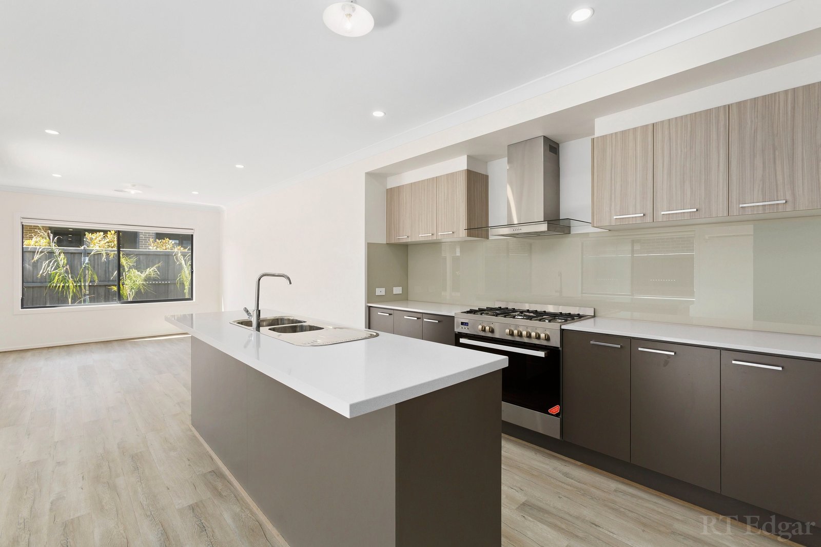 Real Estate and Property in 162 Unity Drive, Mount Duneed, VIC