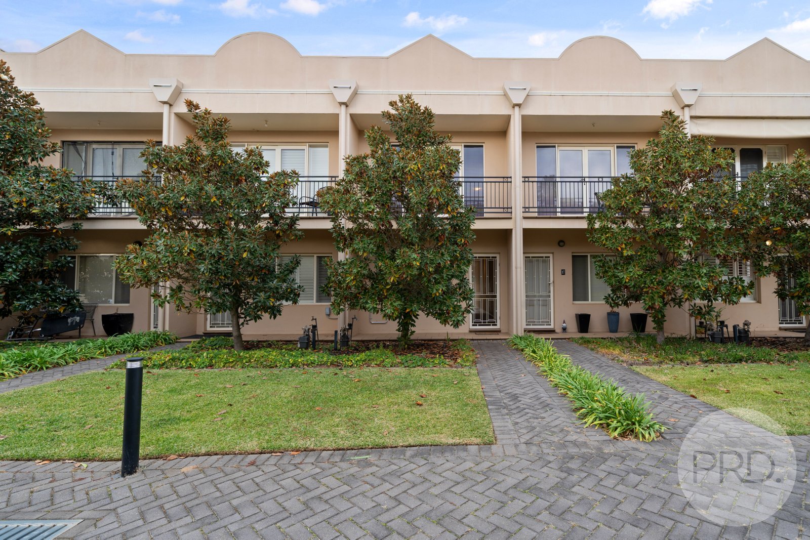 16/20 Travers Street WAGGA WAGGA 1