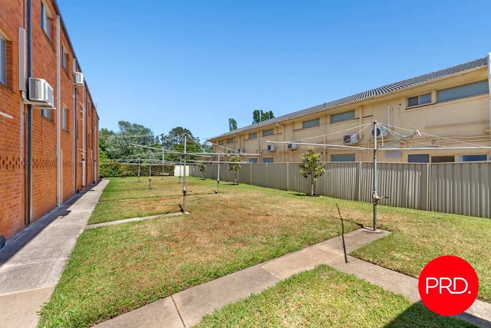 16/20 Trinculo Place QUEANBEYAN EAST 11