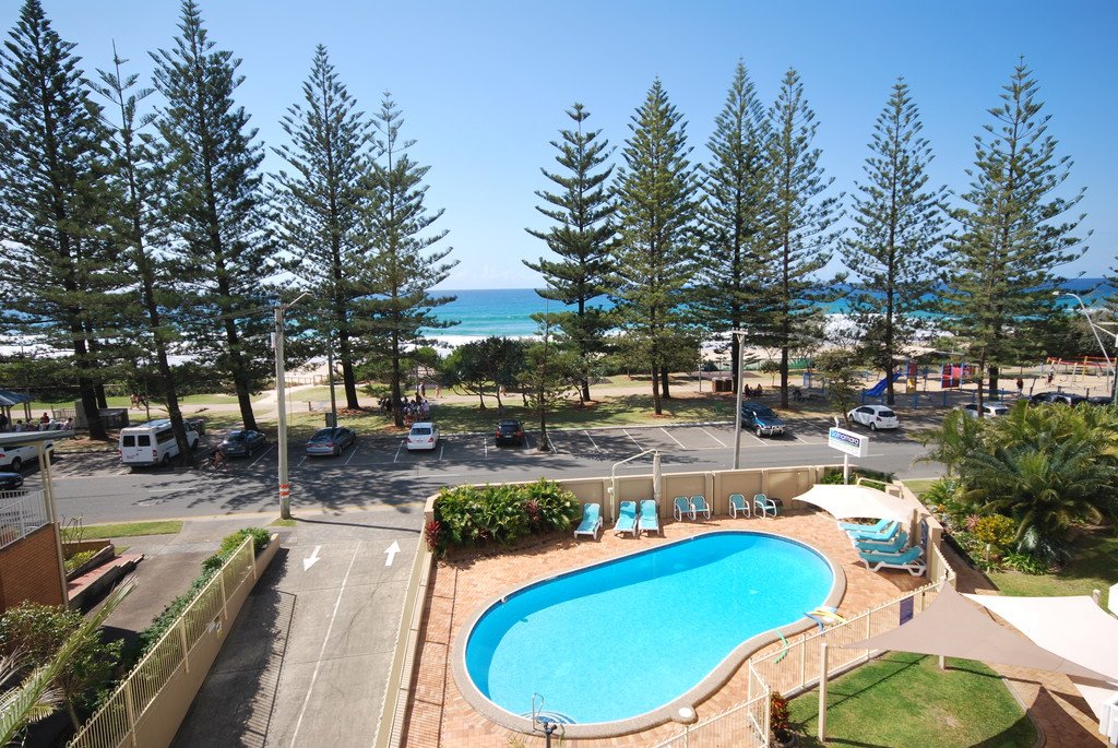 16/202 The Esplanade BURLEIGH HEADS 15