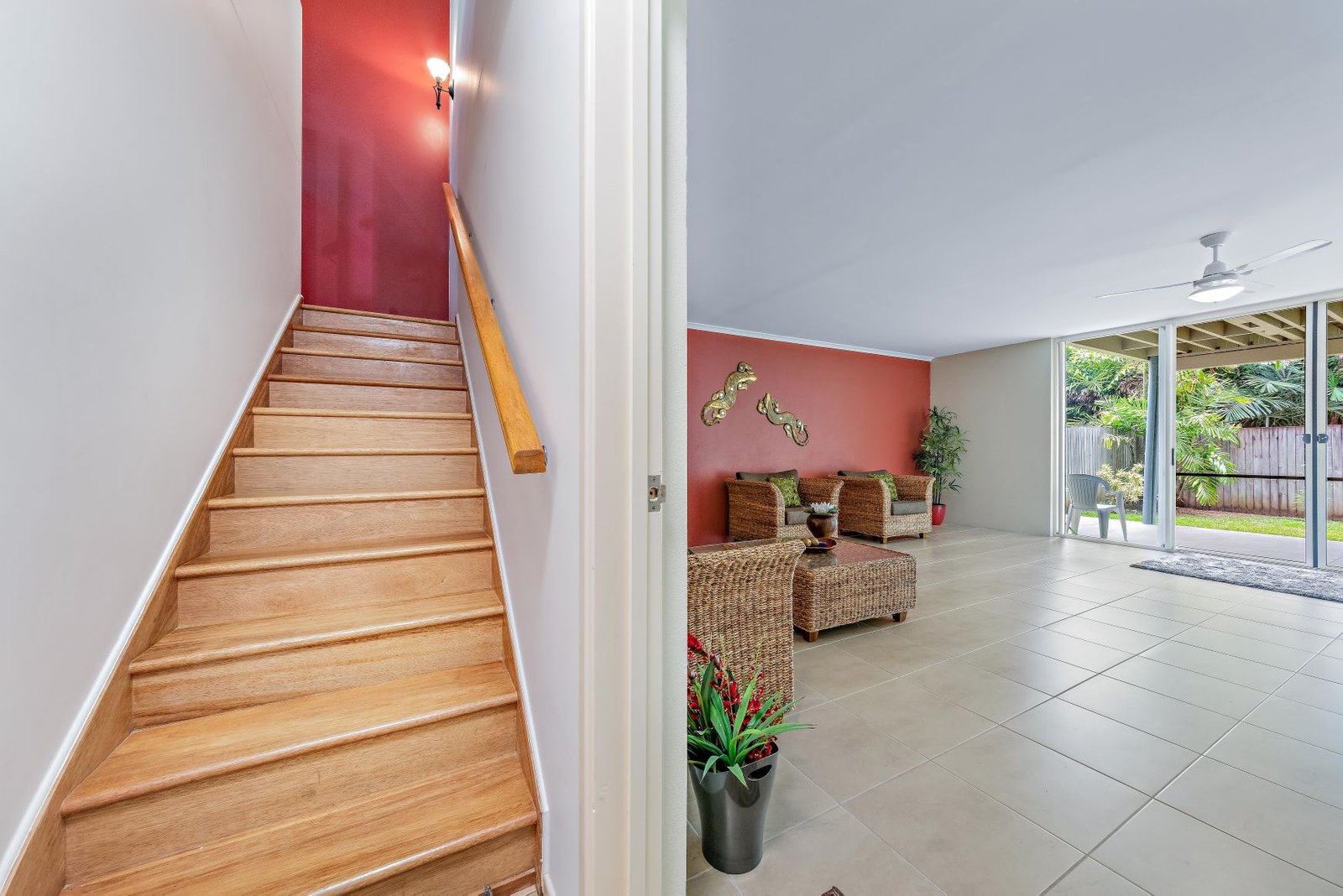 16/21 Shute Harbour Road CANNONVALE 15