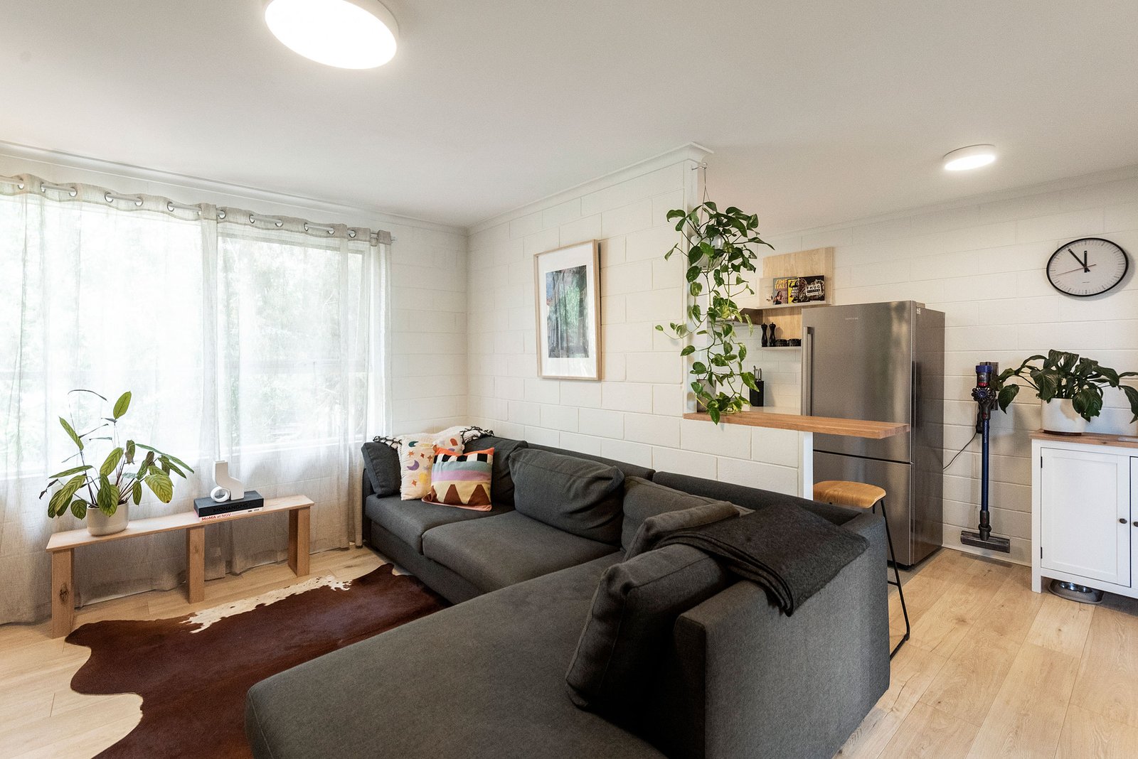 Gallery: 16/23 Roydon Street