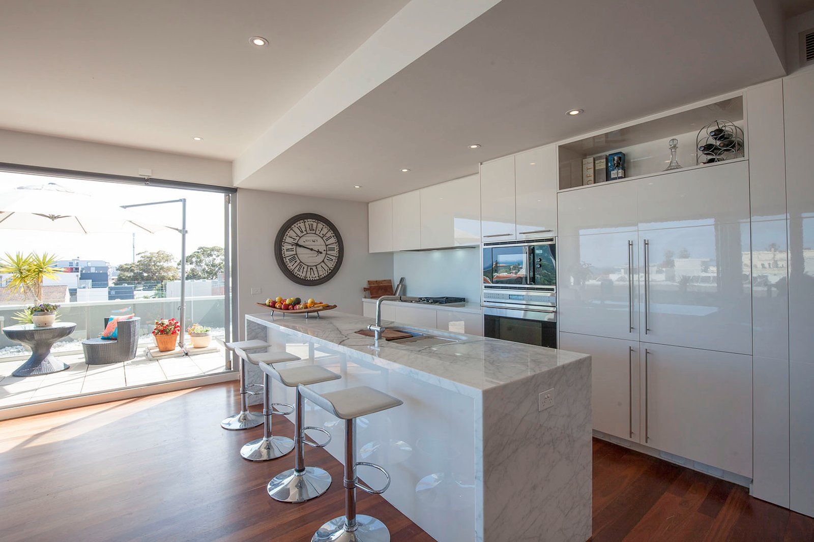 Gallery: 16/269 Hampton Street