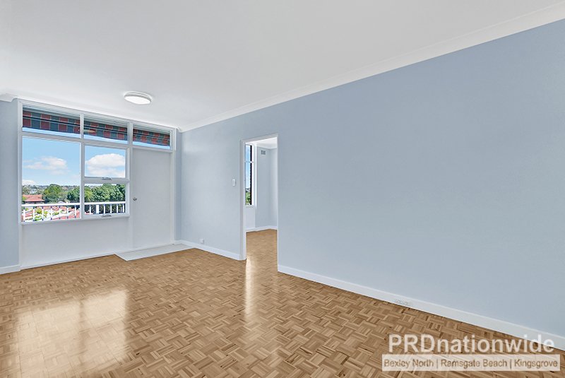 16/3-5 School Parade MARRICKVILLE 4