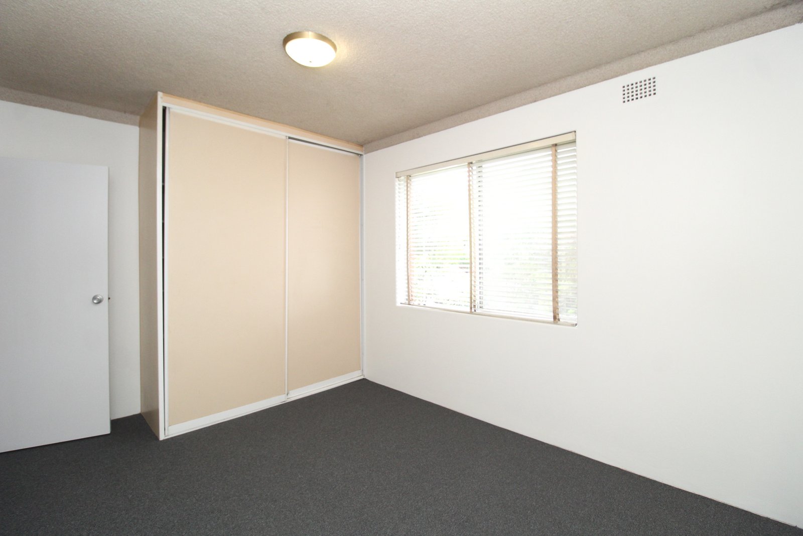 1/63-65 Graham Road NARWEE 5