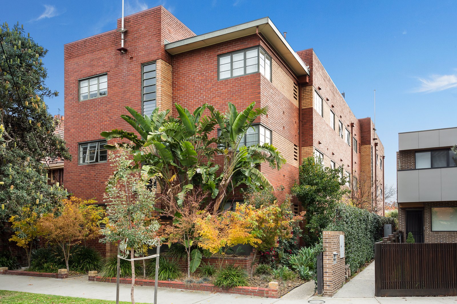 Gallery: 16/3 Cowderoy Street