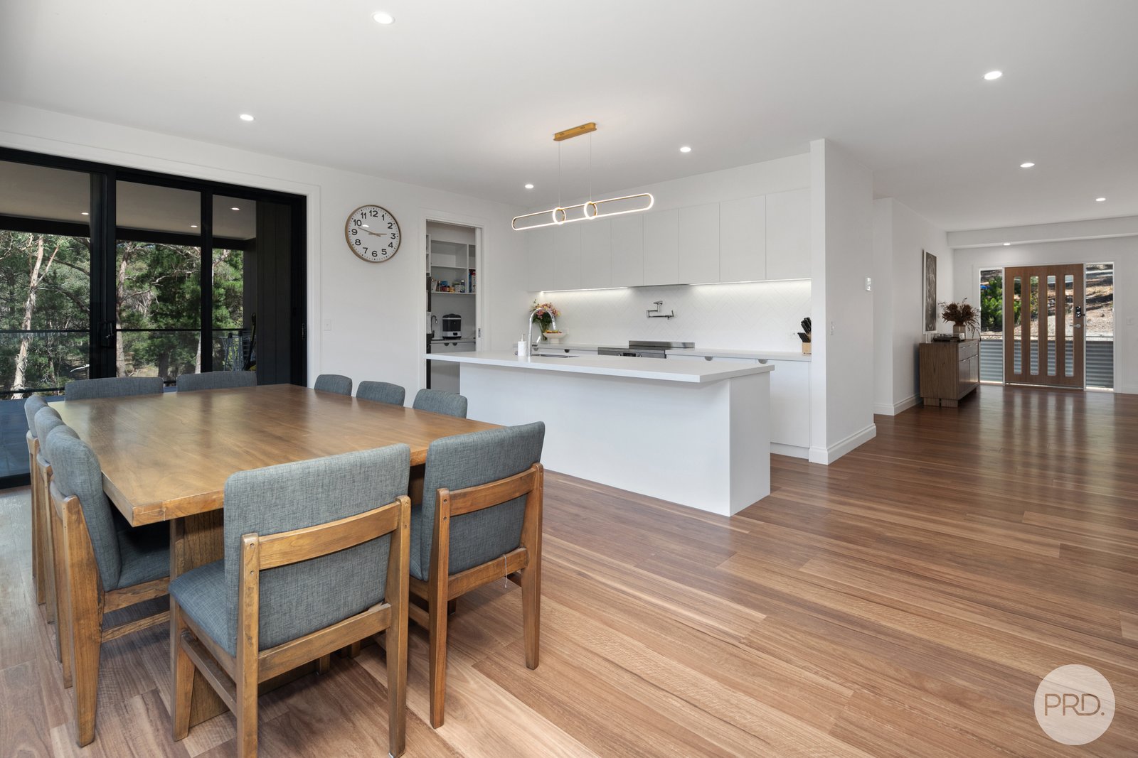 163 Jones Avenue MOUNT HELEN 5