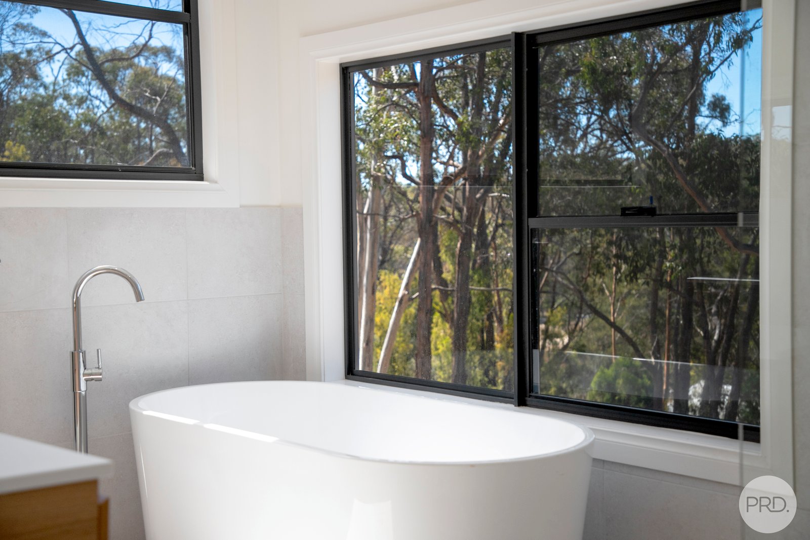 163 Jones Avenue MOUNT HELEN 12