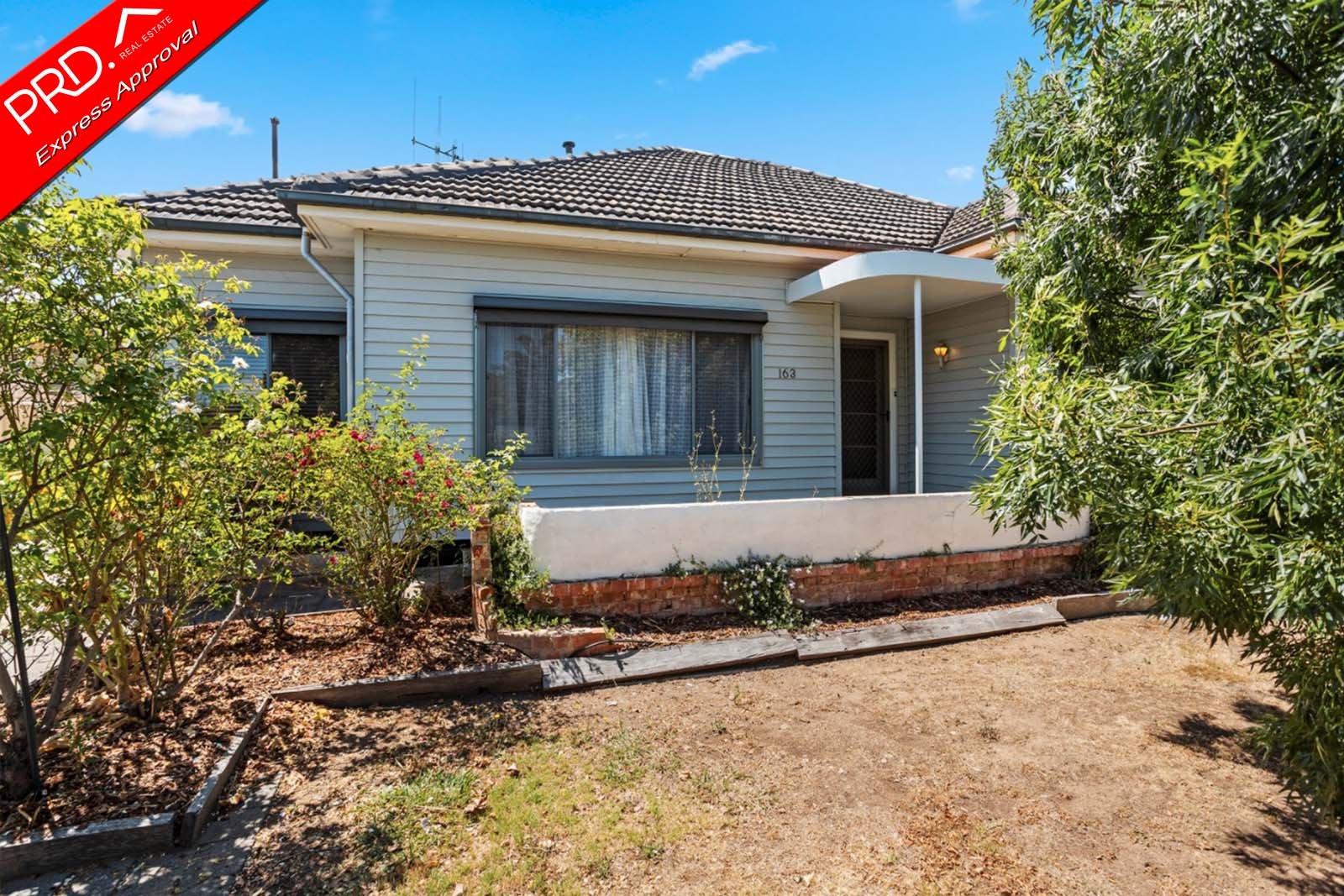 163 Neale Street FLORA HILL 2