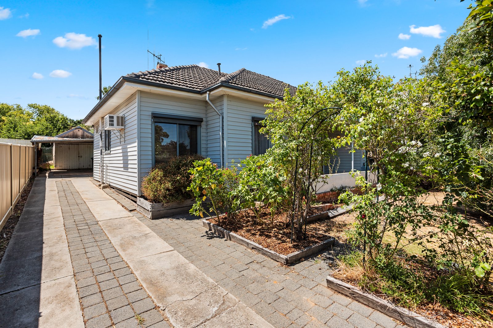 163 Neale Street FLORA HILL 3