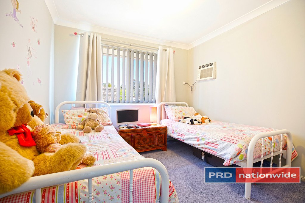 1/63 Pembroke Street CAMBRIDGE PARK 7